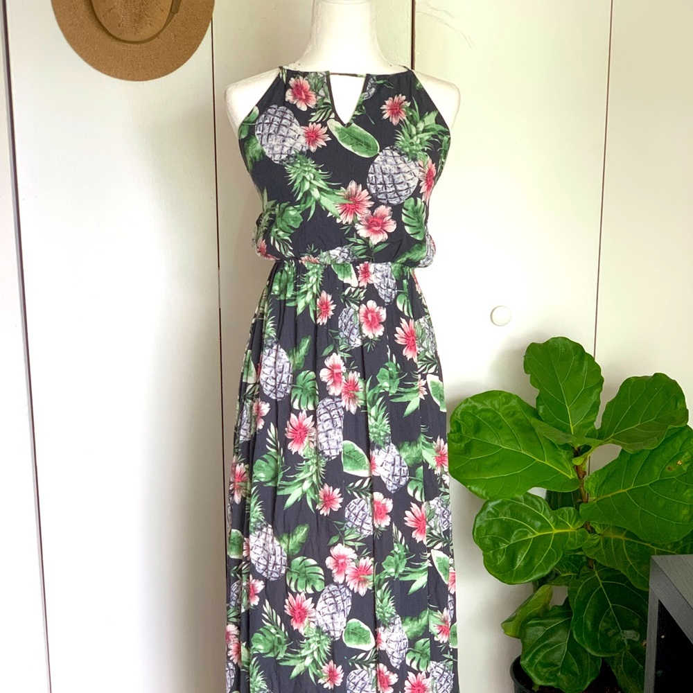Boutique Hibiscus & Pineapple Dress, Halter/MAXI - M